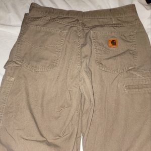 Carhartt mens loose fit carpenter jean.